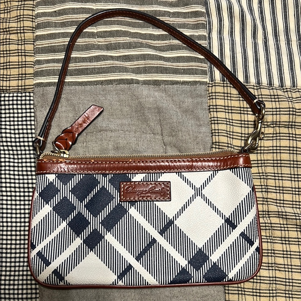 Dooney Bourke Wristlet